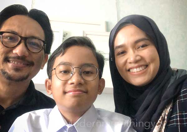 sekolah biasa atau asrama